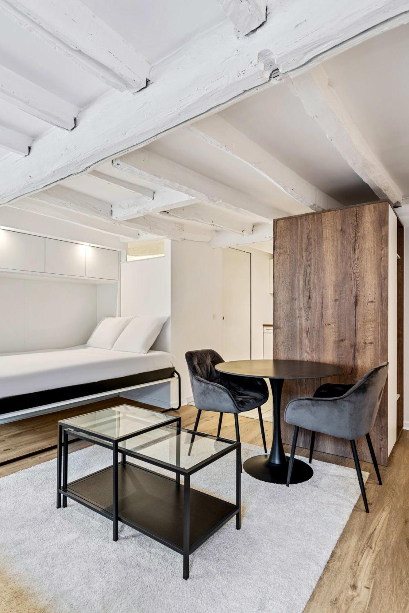 Serene Haven On Rue Du Nord Appartamento *